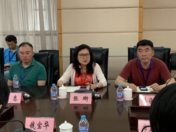 张晰副主任汇报.jpg