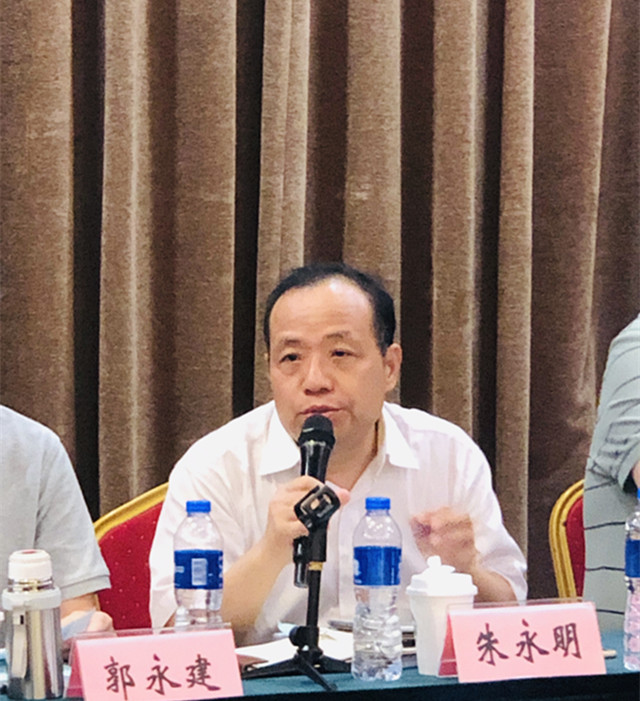2.中国输血协会理事长朱永明讲话_副本.jpg
