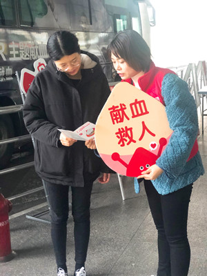 王欣志愿者服务1_副本.jpg