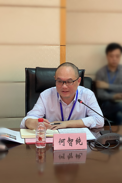 何智纯讲话r.jpg