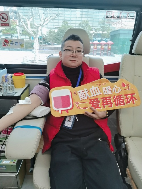 顾.jpg