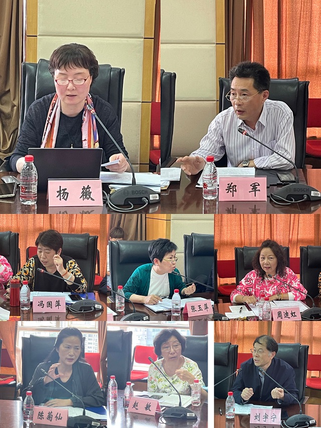 上图：审核组提出改进建议.jpg