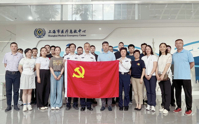 图1： 集体照（1张）-2家单位_副本.jpg