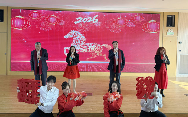 图30   领导_副本.jpg